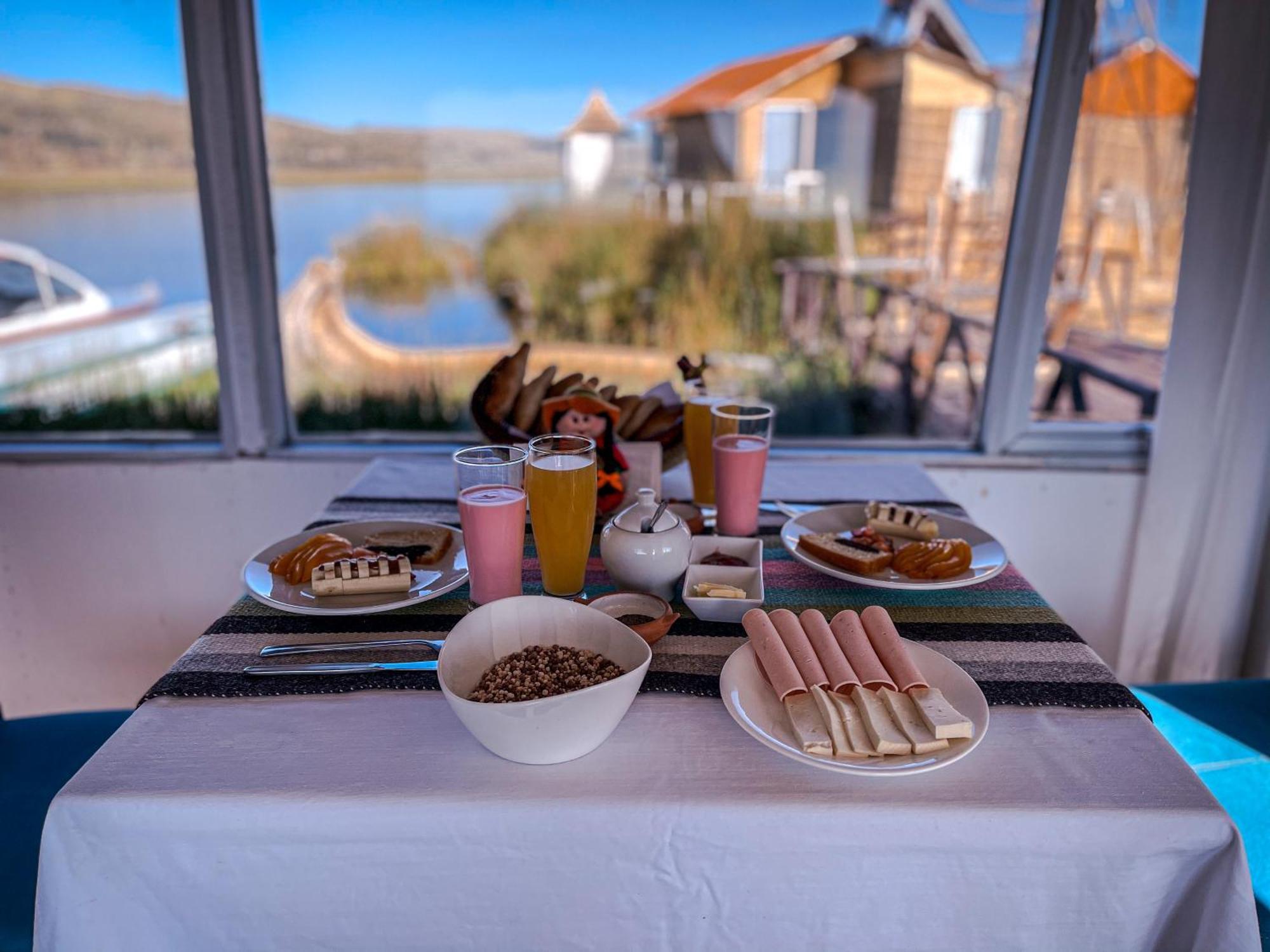 Uros Kay Pacha Lodge Пуно Экстерьер фото